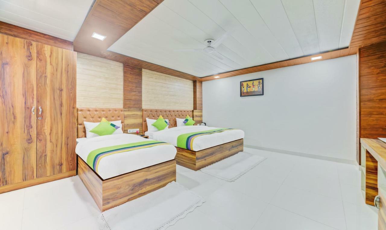 Hotel Nysha Palace Near Igi Airport New Delhi Buitenkant foto