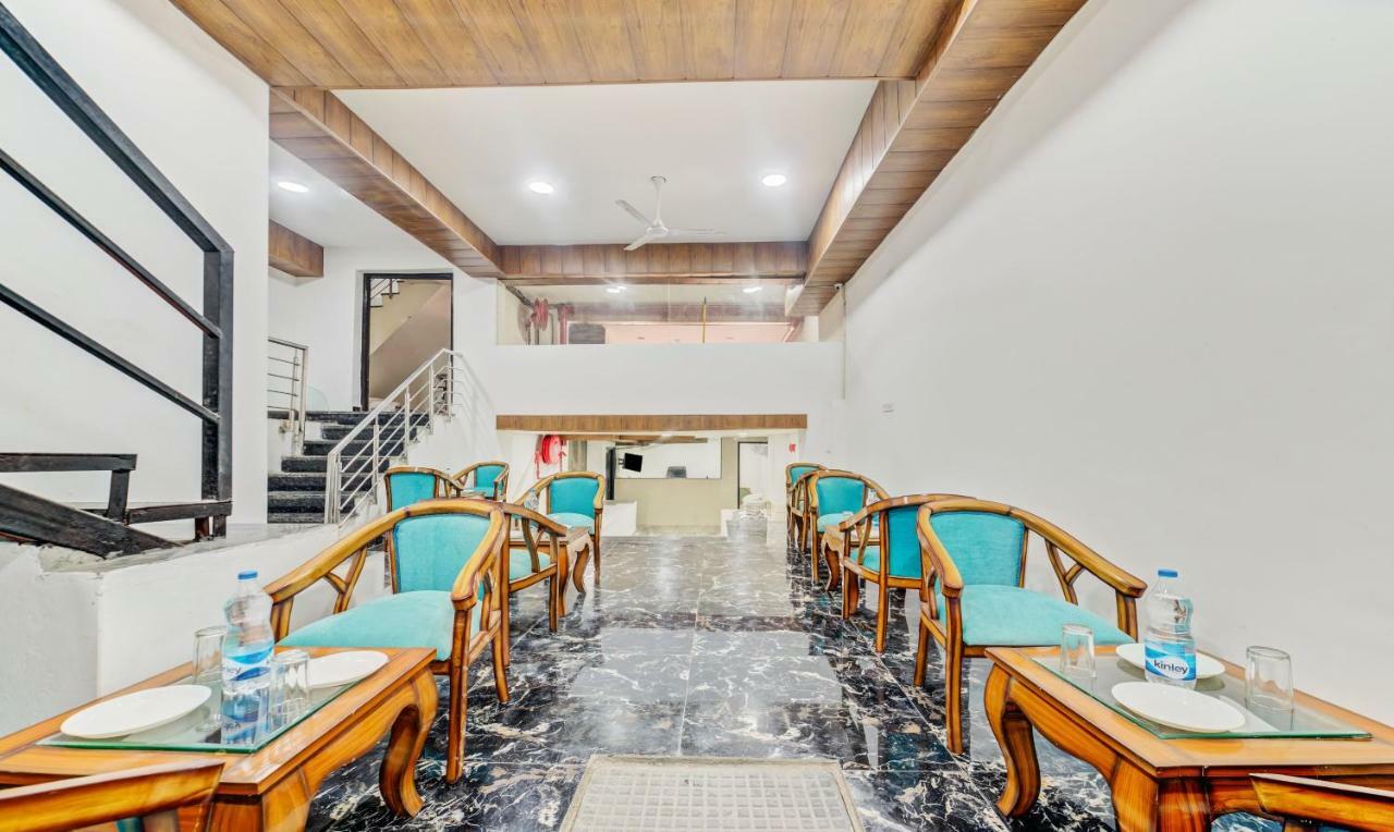 Hotel Nysha Palace Near Igi Airport New Delhi Buitenkant foto